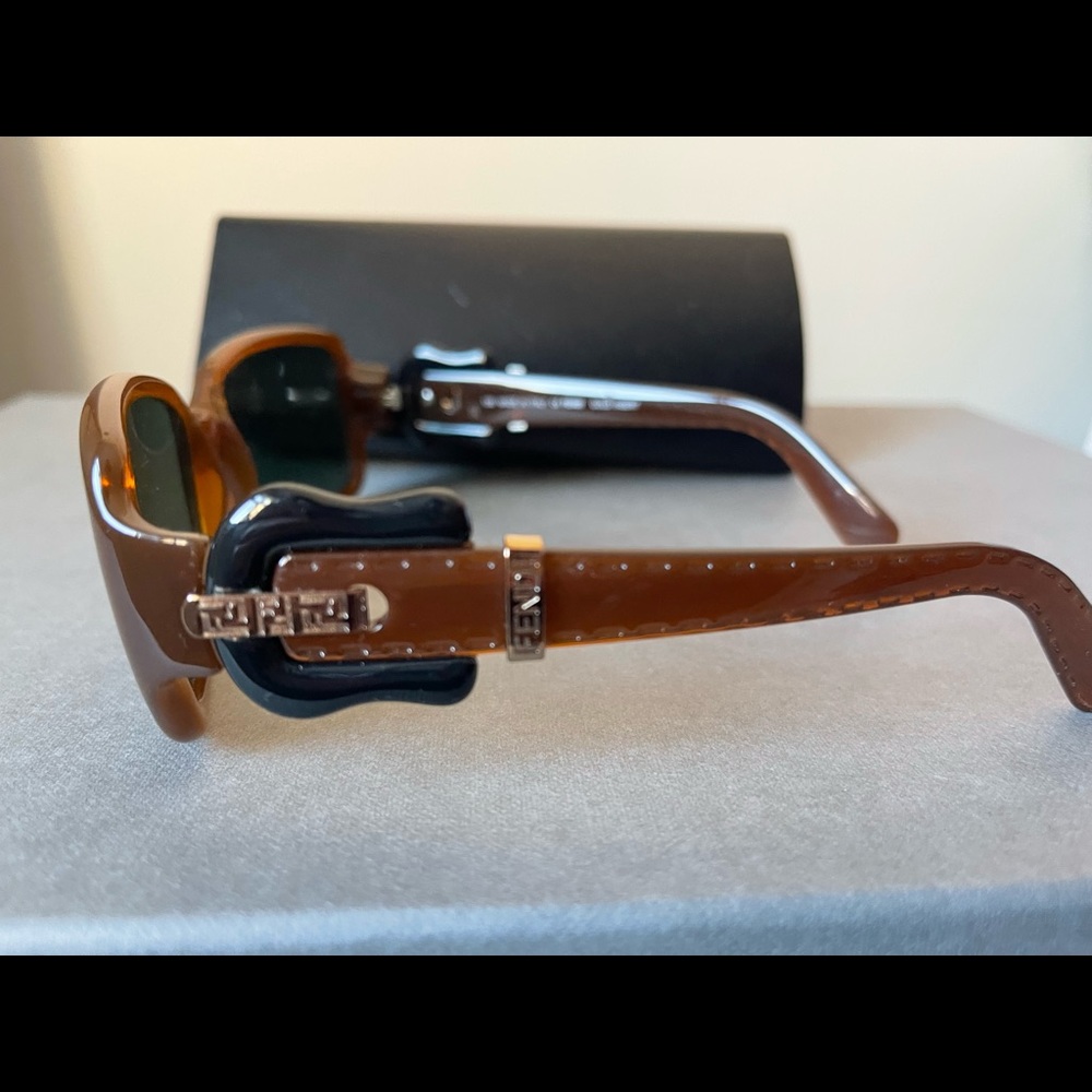Fendi buckle sunglasses in brown & black w branded gold hardware w case
